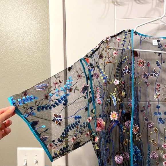 NWT Anthropologie Rya Collection Floral Embroidered Robe Oasis Swim Coverup XS/S - Picture 10 of 16